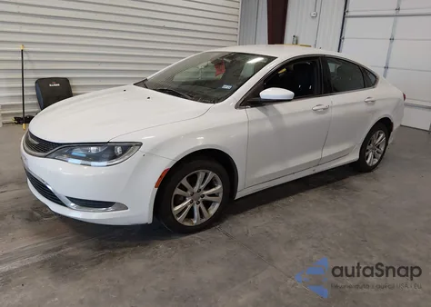 2015 Chrysler 200 Limited z USA, uszkodzony, nr VIN 1C3CCCAB7FN716173